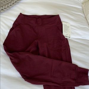 Lululemon align joggers BRAND NEW